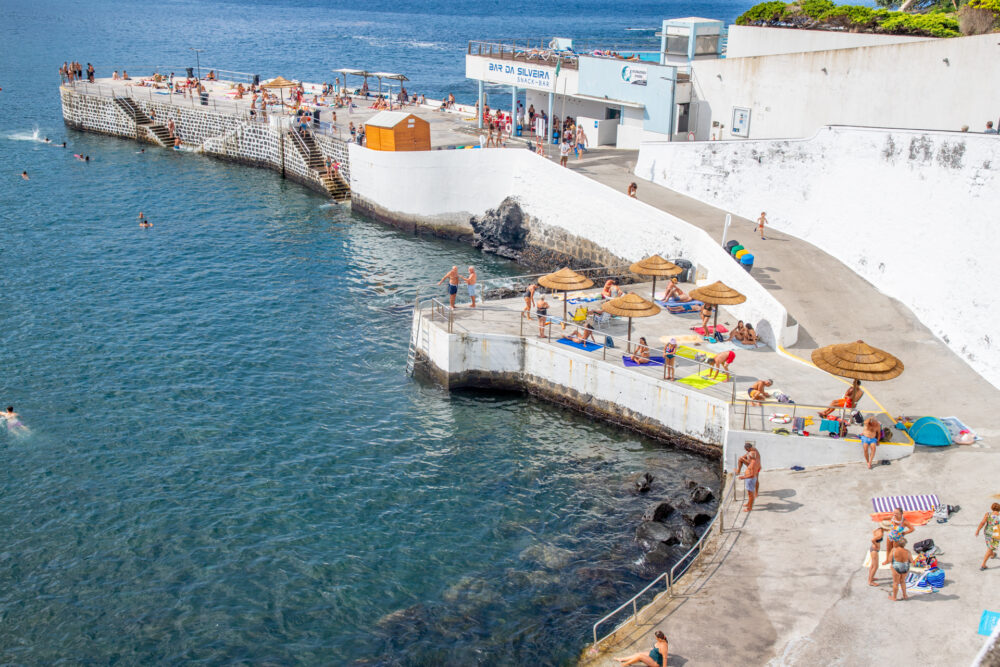 Qualidade das Zonas Balneares de Angra do Heroísmo com projeção internacional