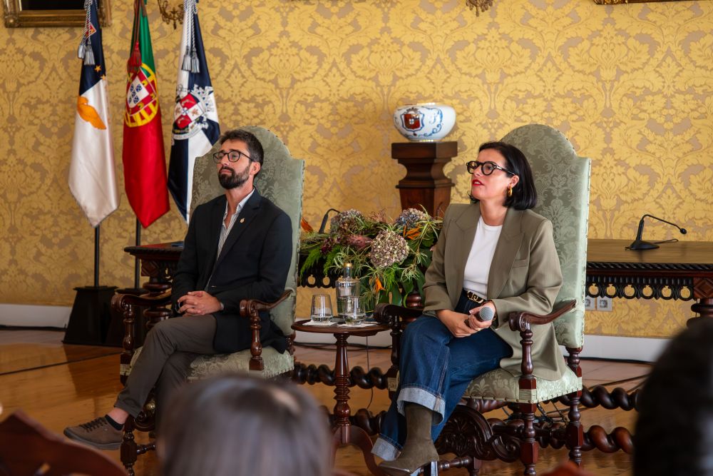 Angra do Heroísmo acolhe apresentação de guia dedicado à inclusão social através da arte